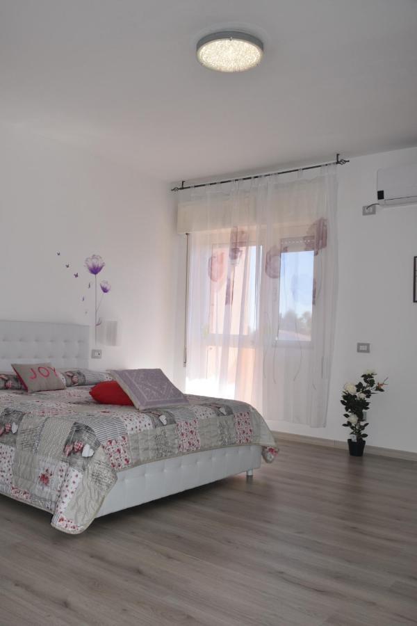 Sa Mariposa Bed & Breakfast Muravera Dış mekan fotoğraf